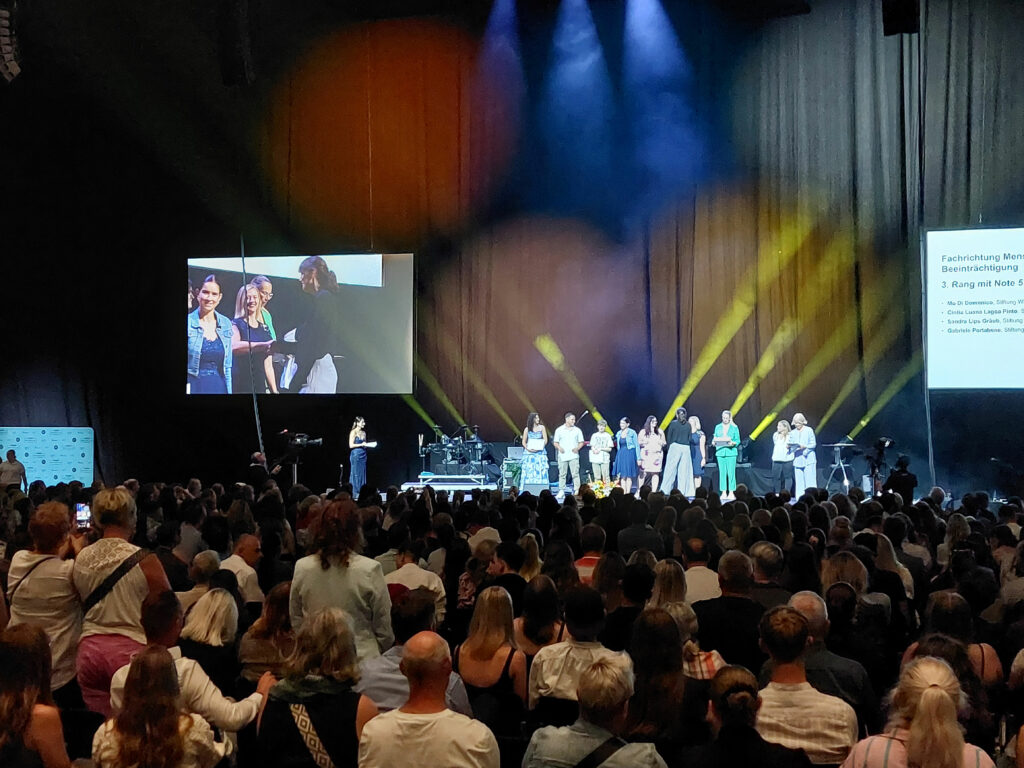 abschluesse-2025-mitarbeitende-visoparents