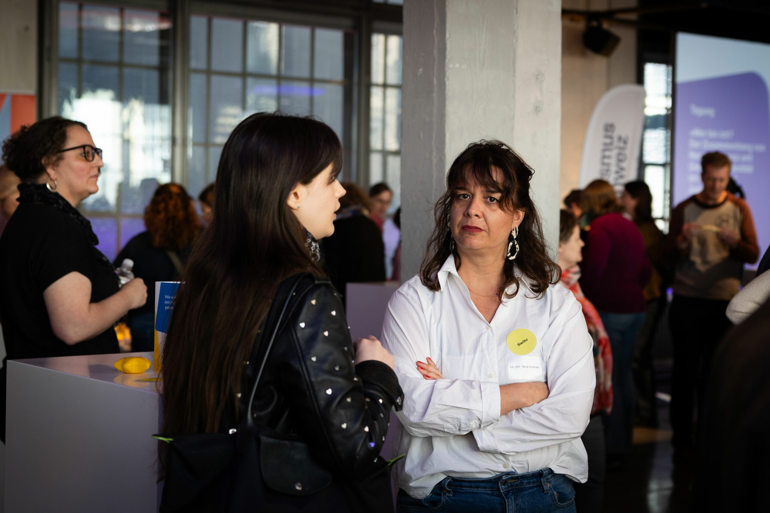geschlecht-neurodivergenz-jugendliche-kind-tagung